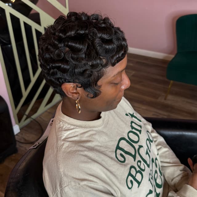 Wavy Ways Maintenance at Her Forte Salon in Farmington Hills, MI